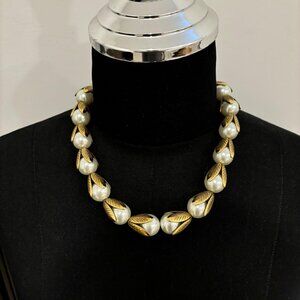 Anthropologie Gold and Pearl Necklace